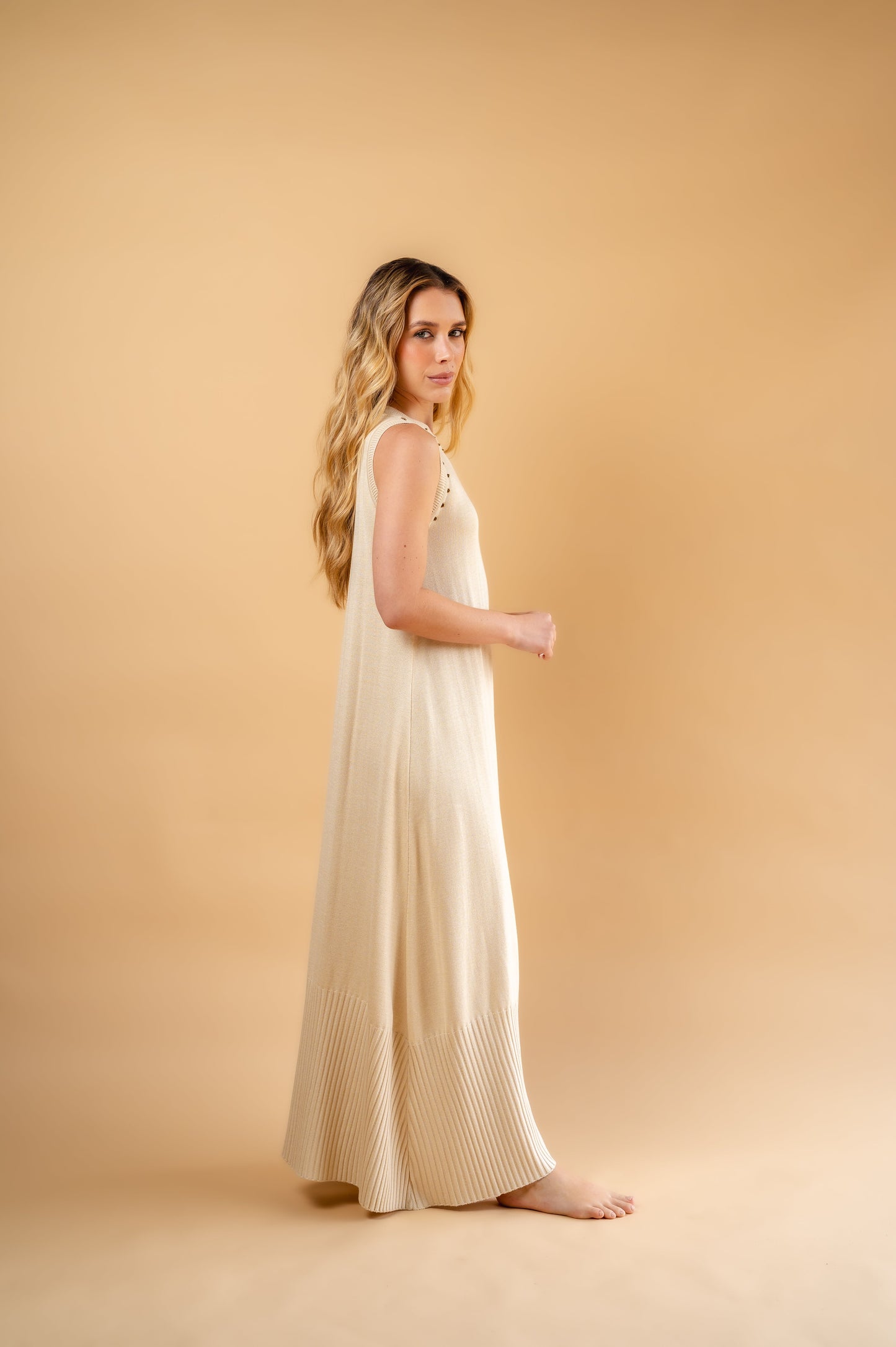 beige root dress